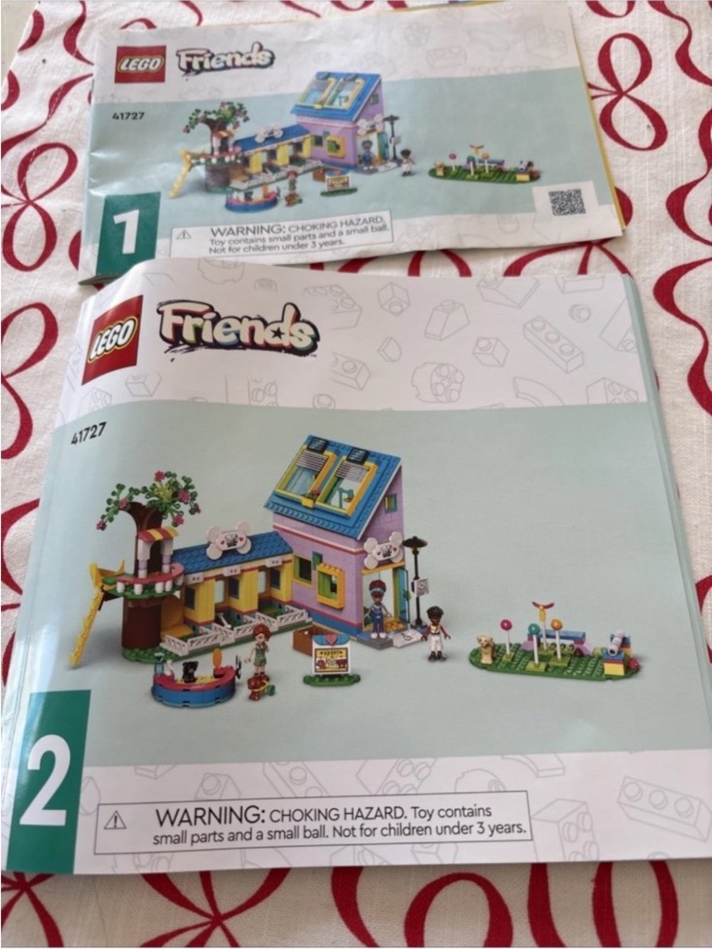 LEGO Friends dog rescue center